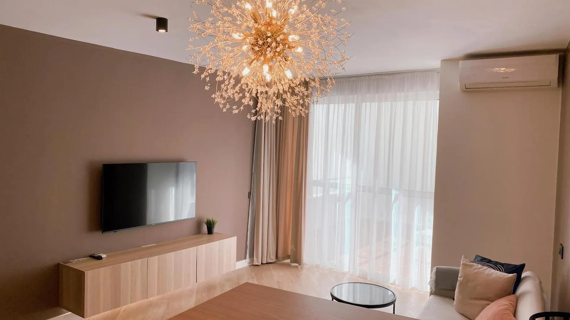 Zeus Apartment Torremolinos Spain