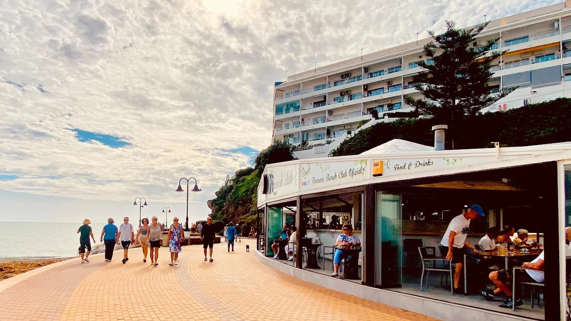 Zeus Apartment Torremolinos Spain